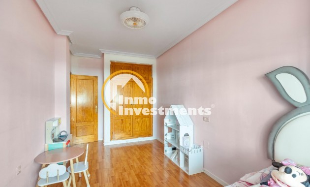 Resale - Penthouse - Torrevieja - Beach