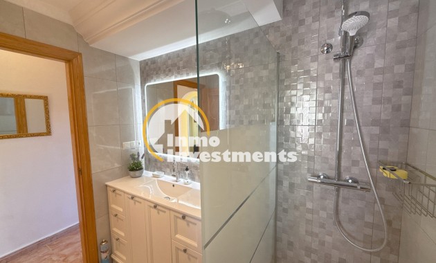 Resale - Villa - Cabo Roig - La Regia