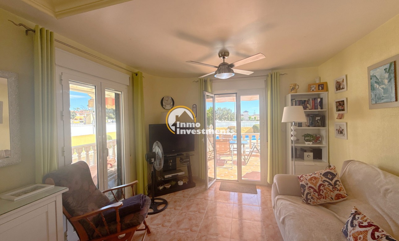 Resale - Villa - Cabo Roig - La Regia