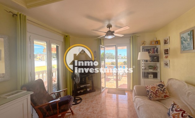 Resale - Villa - Cabo Roig - La Regia