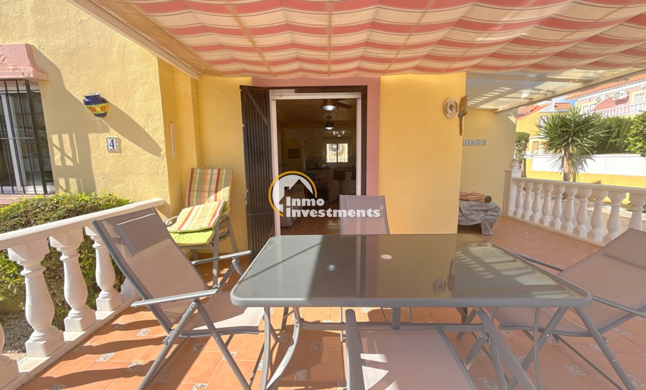 Resale - Villa - Cabo Roig - La Regia