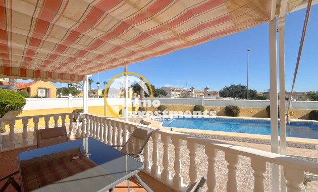 Resale - Villa - Cabo Roig - La Regia