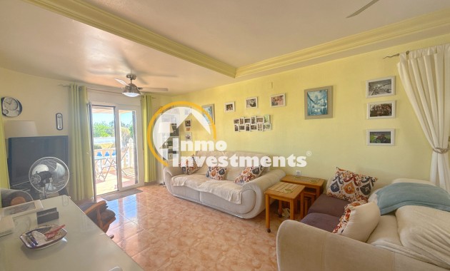 Resale - Villa - Cabo Roig - La Regia