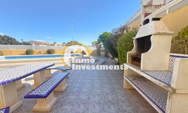 Resale - Villa - Cabo Roig - La Regia