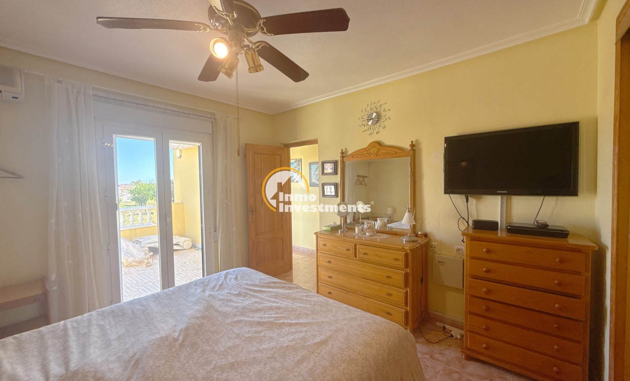 Resale - Villa - Cabo Roig - La Regia