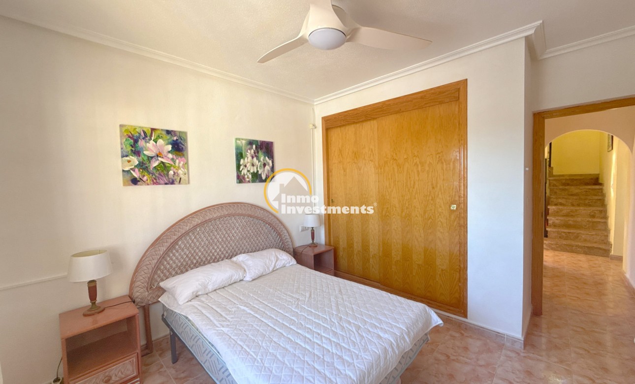 Resale - Villa - Cabo Roig - La Regia