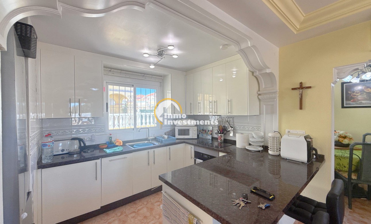 Resale - Villa - Cabo Roig - La Regia