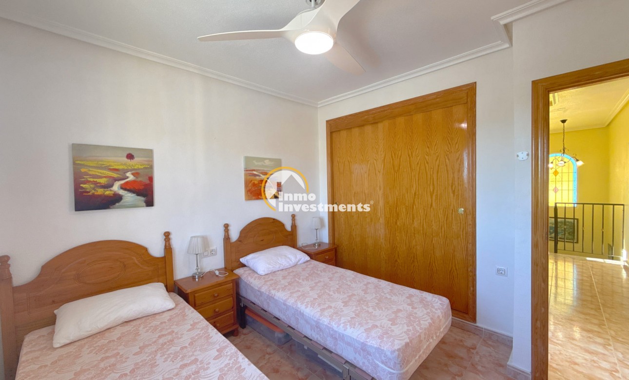 Resale - Villa - Cabo Roig - La Regia