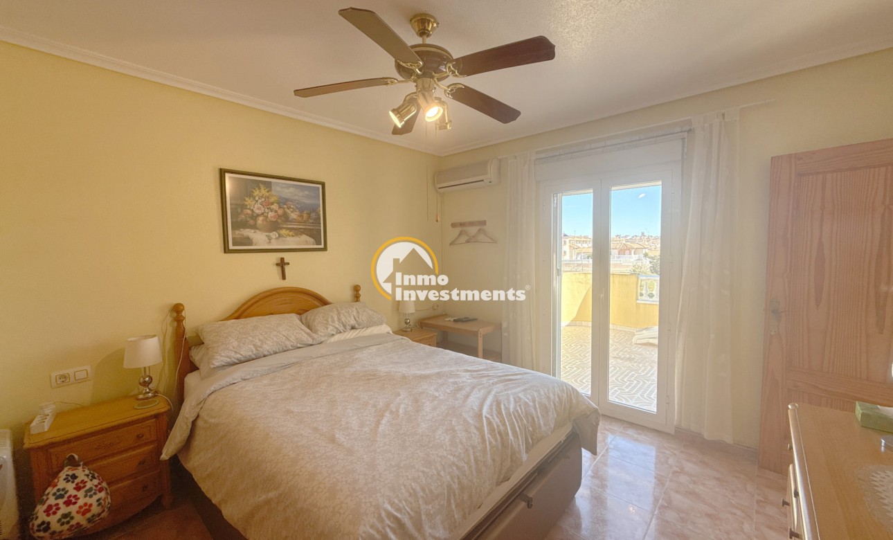 Resale - Villa - Cabo Roig - La Regia