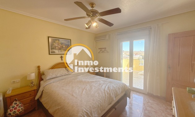 Resale - Villa - Cabo Roig - La Regia