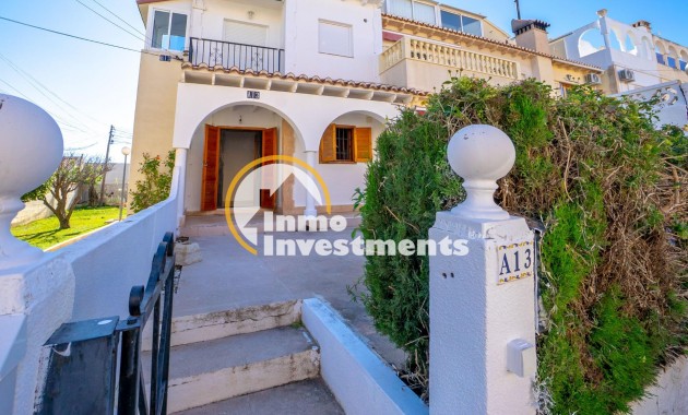 Resale - Apartment - Torrevieja - El Chaparral