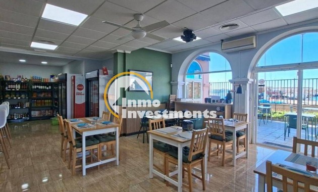 Bestaande bouw - Commercieel - Torrevieja - Puerto