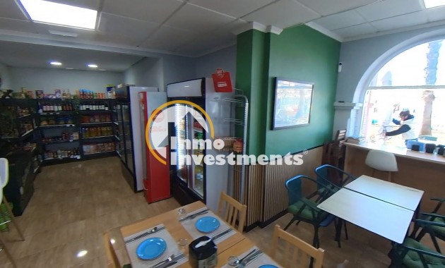 Bestaande bouw - Commercieel - Torrevieja - Puerto