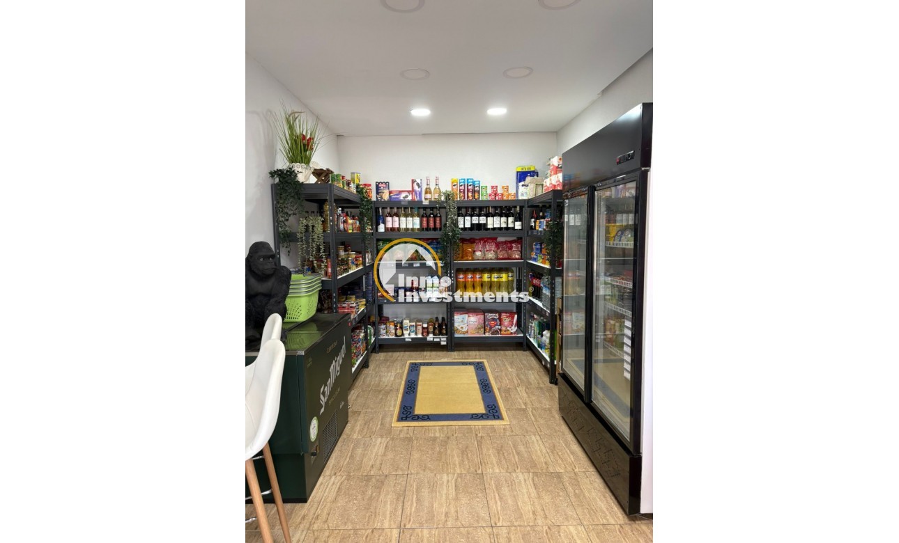 Bestaande bouw - Commercieel - Torrevieja - Puerto