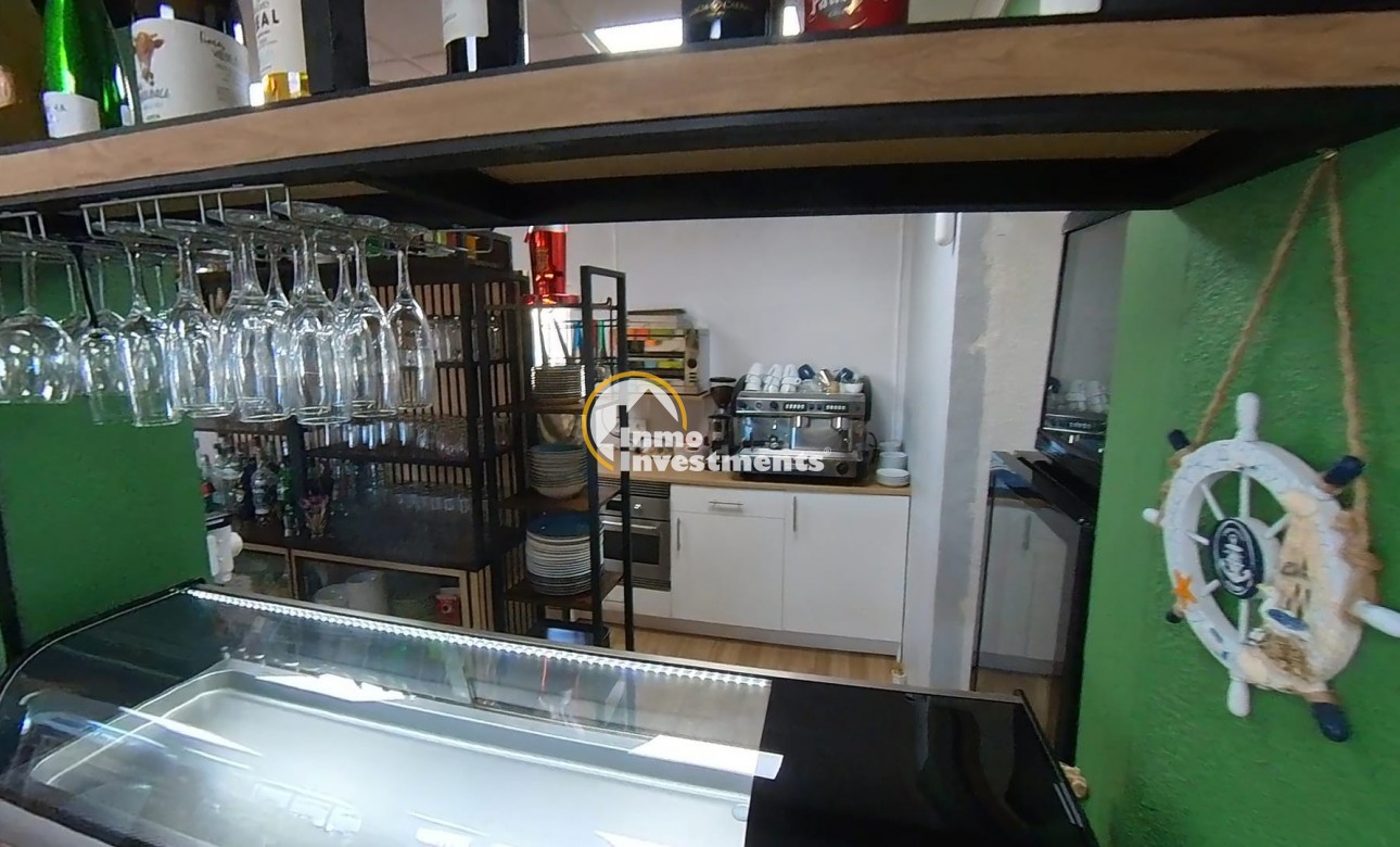 Bestaande bouw - Commercieel - Torrevieja - Puerto