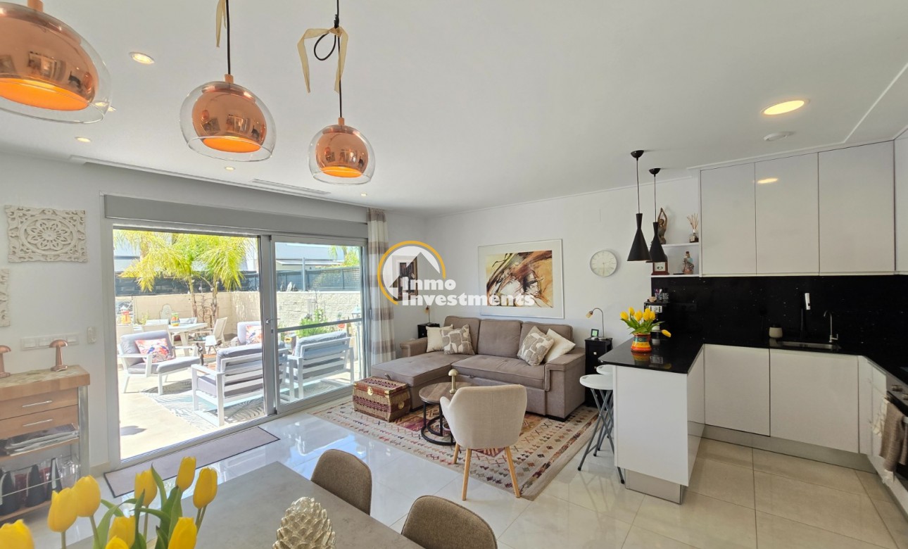 Bestaande bouw - Townhouse * - Ciudad Quesada * - Doña Pepa *