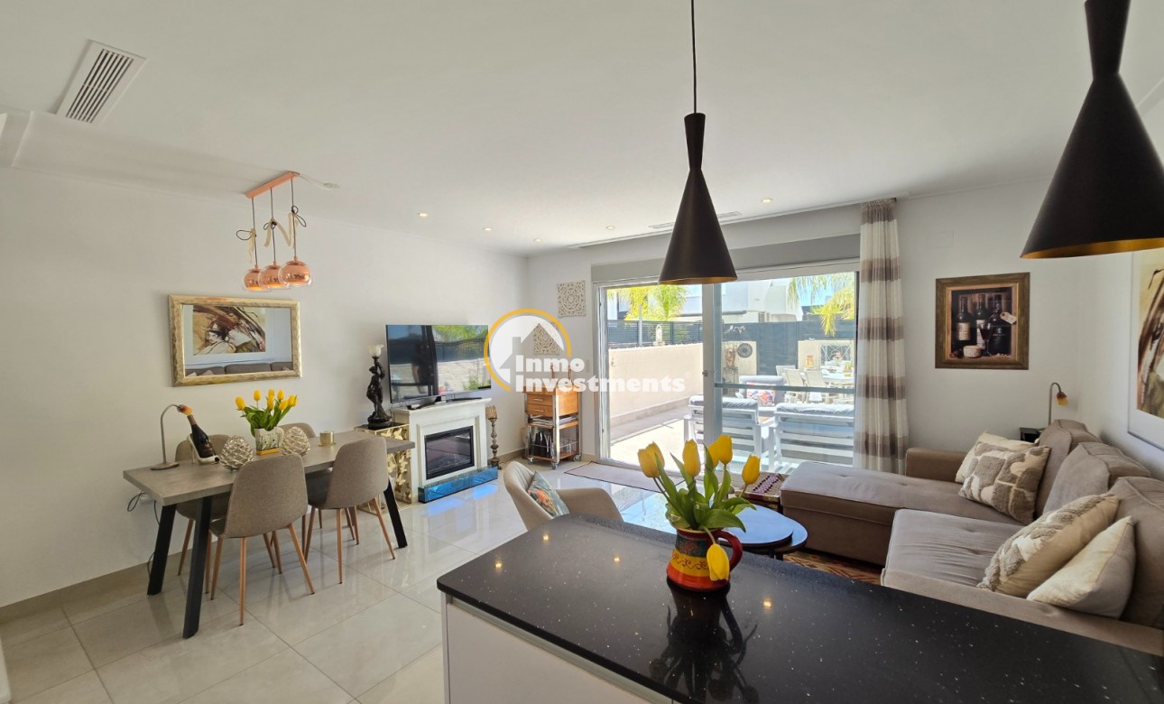 Bestaande bouw - Townhouse * - Ciudad Quesada * - Doña Pepa *