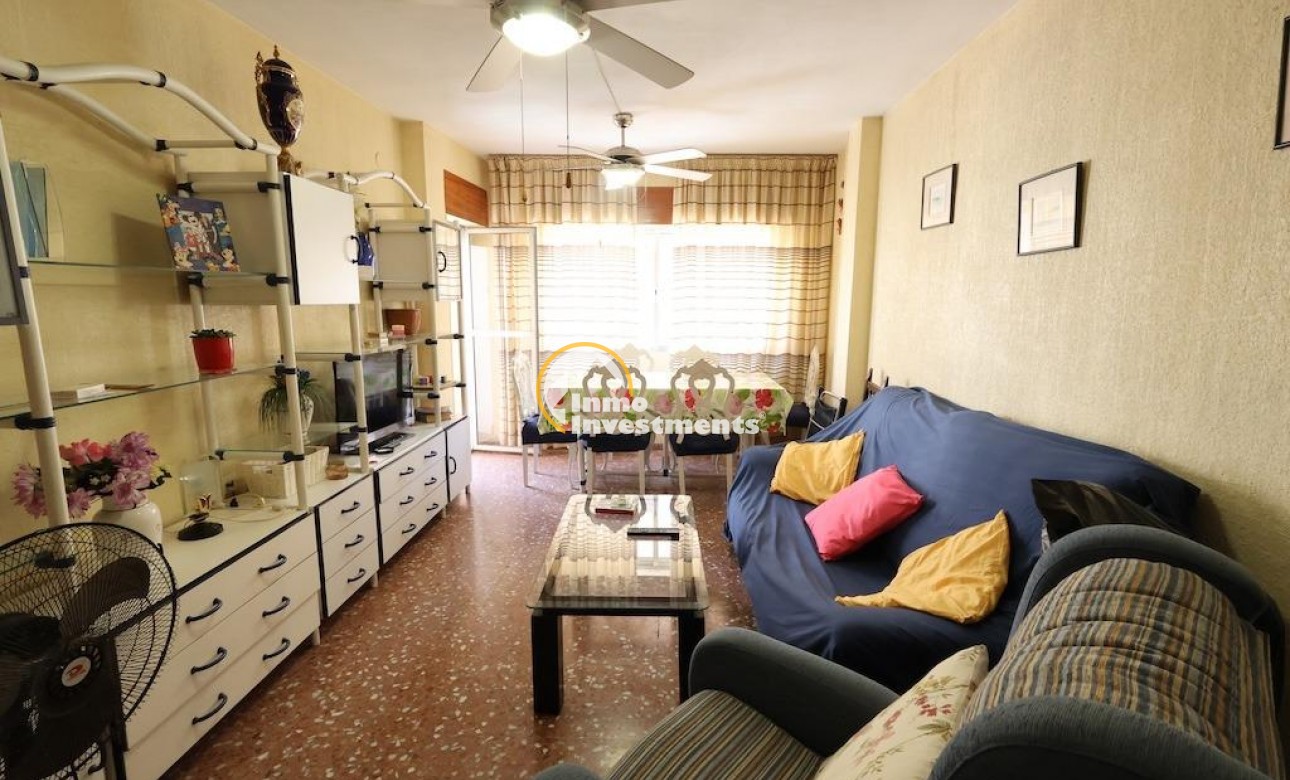 Resale - Apartment - Torrevieja - Acequion