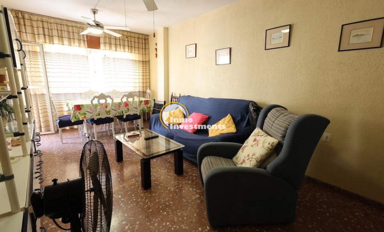 Resale - Apartment - Torrevieja - Acequion