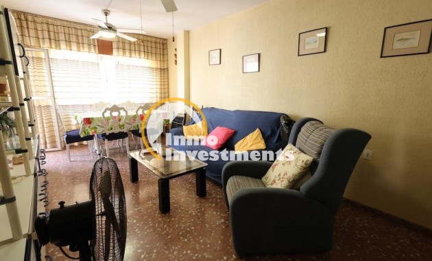 Resale - Apartment - Torrevieja - Acequion