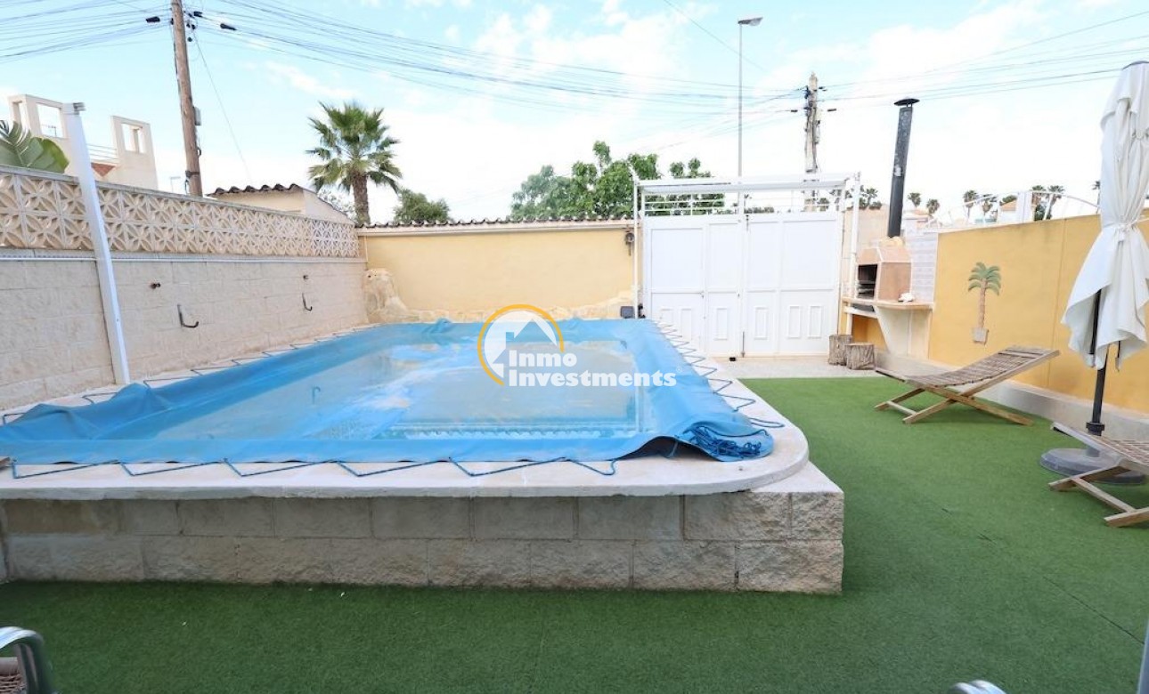 Resale - Town house - Torrevieja - Torretas