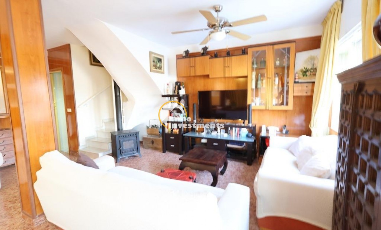 Resale - Town house - Torrevieja - Torretas