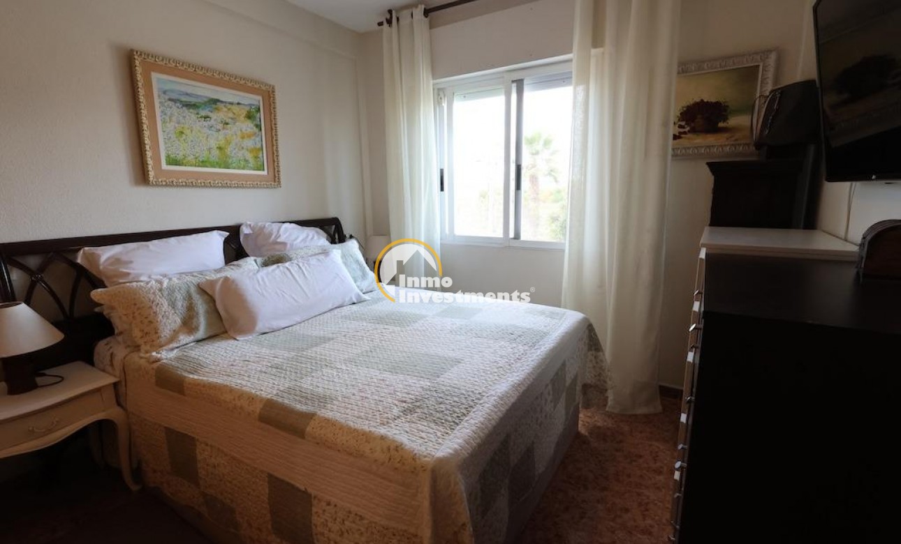 Resale - Town house - Torrevieja - Torretas