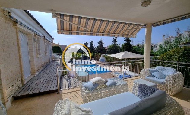 Bestaande bouw - Villa - Torrevieja - La Mata