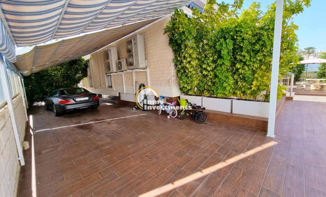 Bestaande bouw - Villa - Torrevieja - La Mata