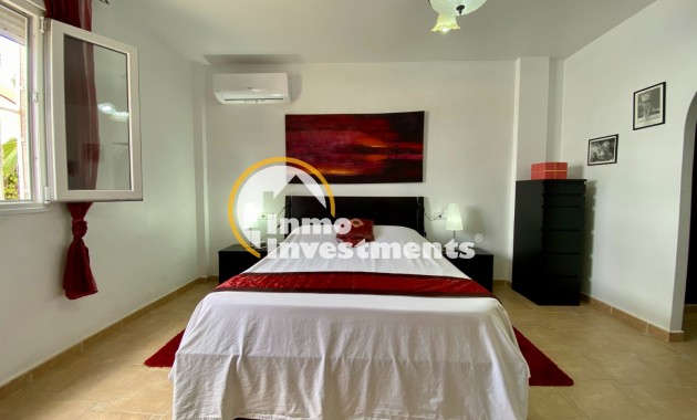 Gebrauchtimmobilien - Villa - Algorfa - Lomas de La Juliana