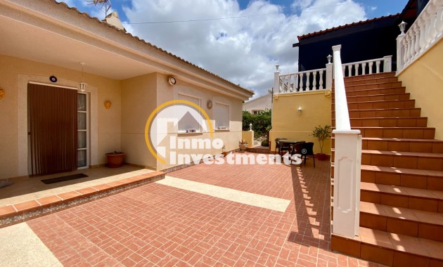 Gebrauchtimmobilien - Villa - Algorfa - Lomas de La Juliana