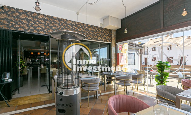 Resale - Commercial - Villamartin - Villacosta