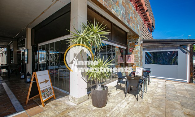 Resale - Commercial - Villamartin - Villacosta