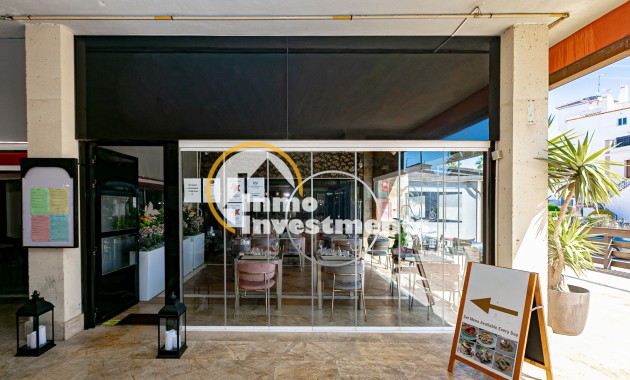 Resale - Commercial - Villamartin - Villacosta