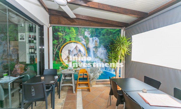 Resale - Commercial - Villamartin - Villacosta