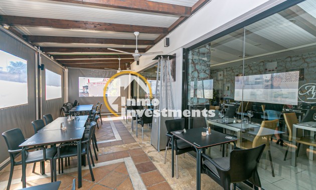 Resale - Commercial - Villamartin - Villacosta