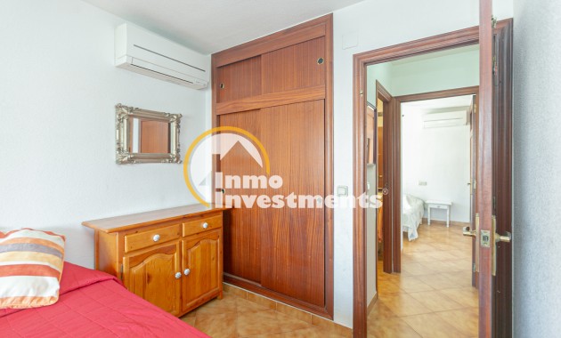 Resale - Apartment - Cabo Roig - Beachside