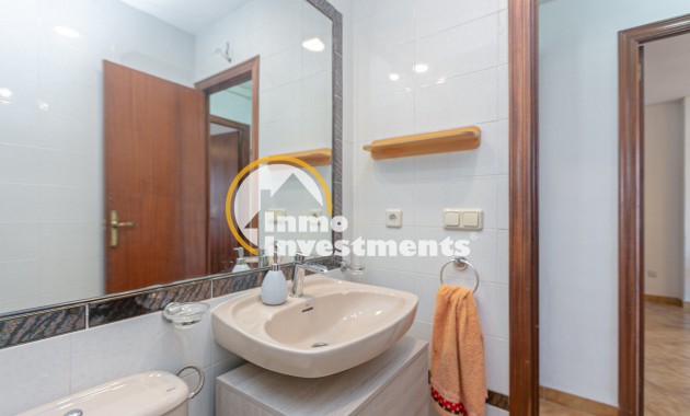 Resale - Apartment - Cabo Roig - Beachside