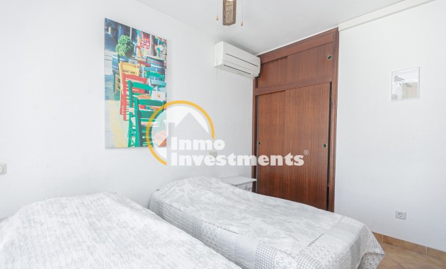 Resale - Apartment - Cabo Roig - Beachside
