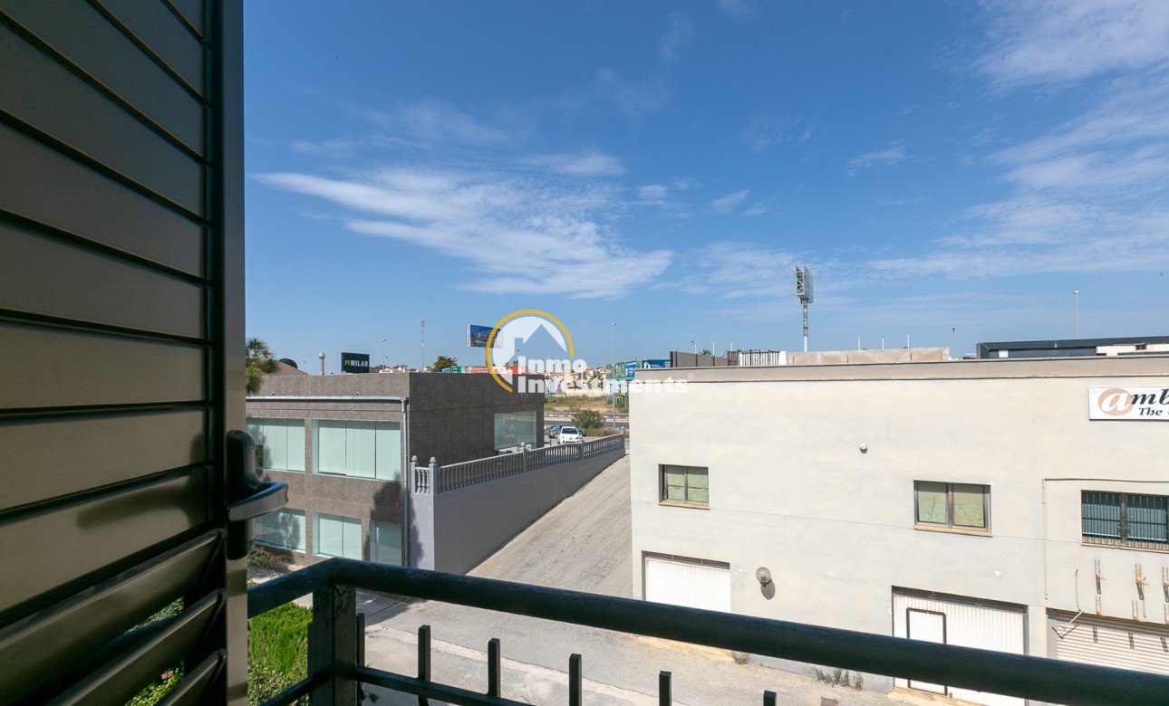 Resale - Apartment - Cabo Roig - Beachside