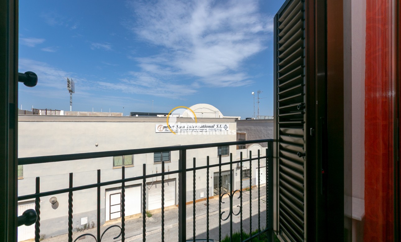 Resale - Apartment - Cabo Roig - Beachside