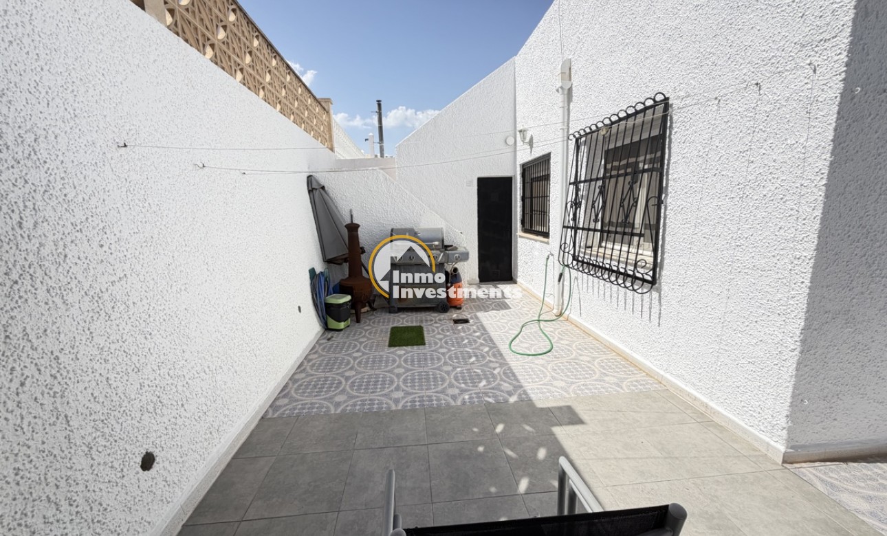 Bestaande bouw - Bungalow - Villamartin - Blue Lagoon