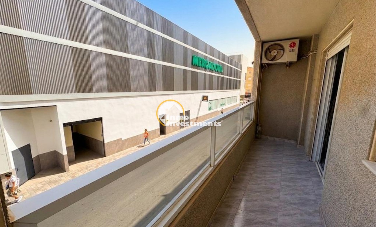 Gebrauchtimmobilien - Apartment - Torrevieja - Estacion de autobuses