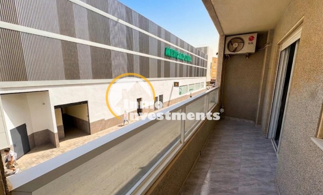 Gebrauchtimmobilien - Apartment - Torrevieja - Estacion de autobuses