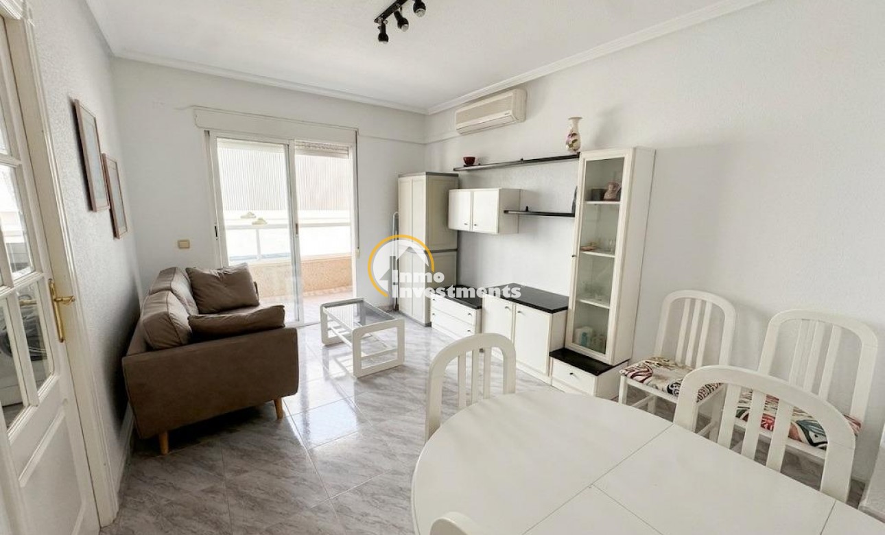 Gebrauchtimmobilien - Apartment - Torrevieja - Estacion de autobuses