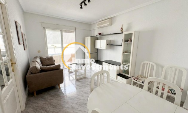Gebrauchtimmobilien - Apartment - Torrevieja - Estacion de autobuses