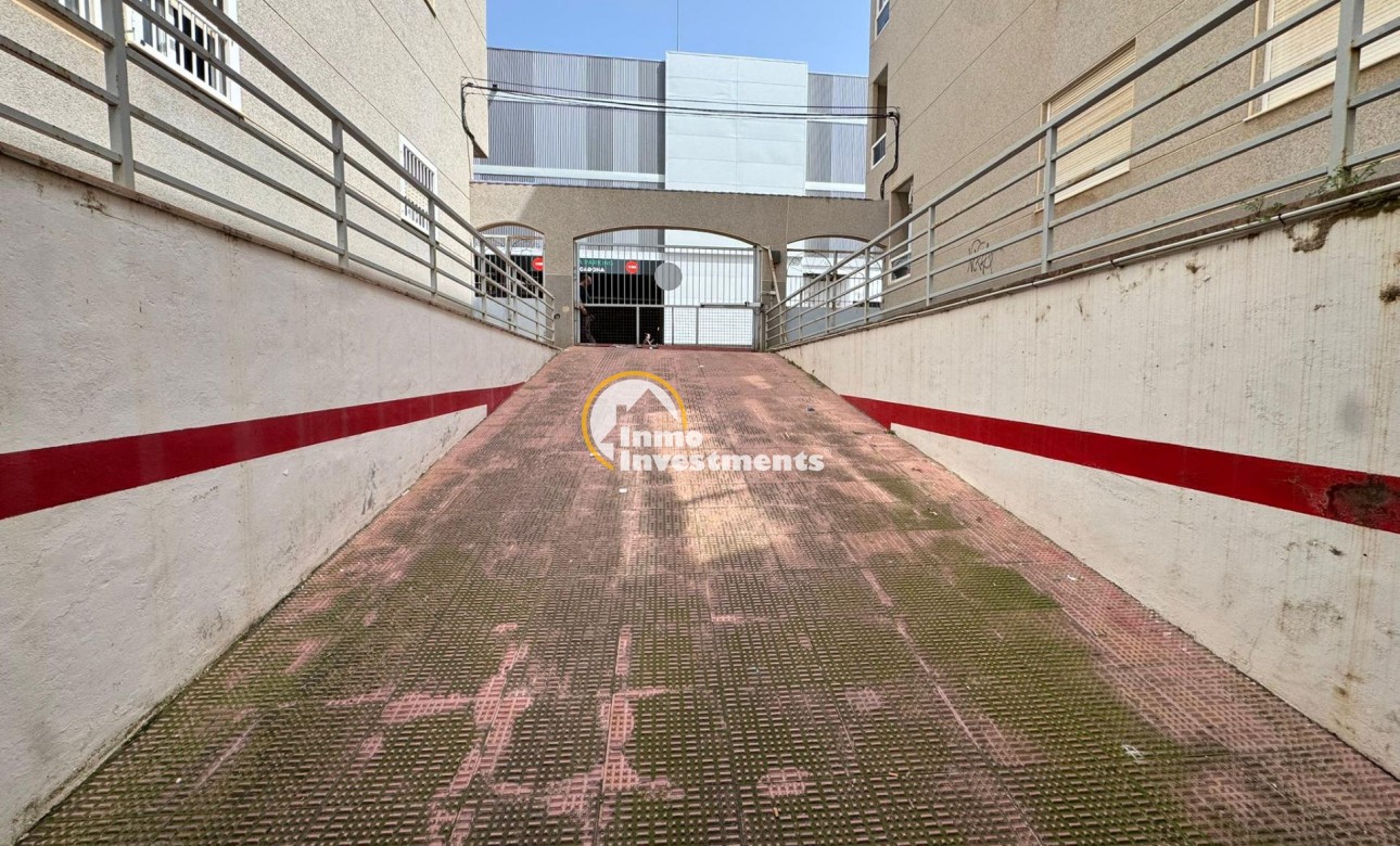 Gebrauchtimmobilien - Apartment - Torrevieja - Estacion de autobuses