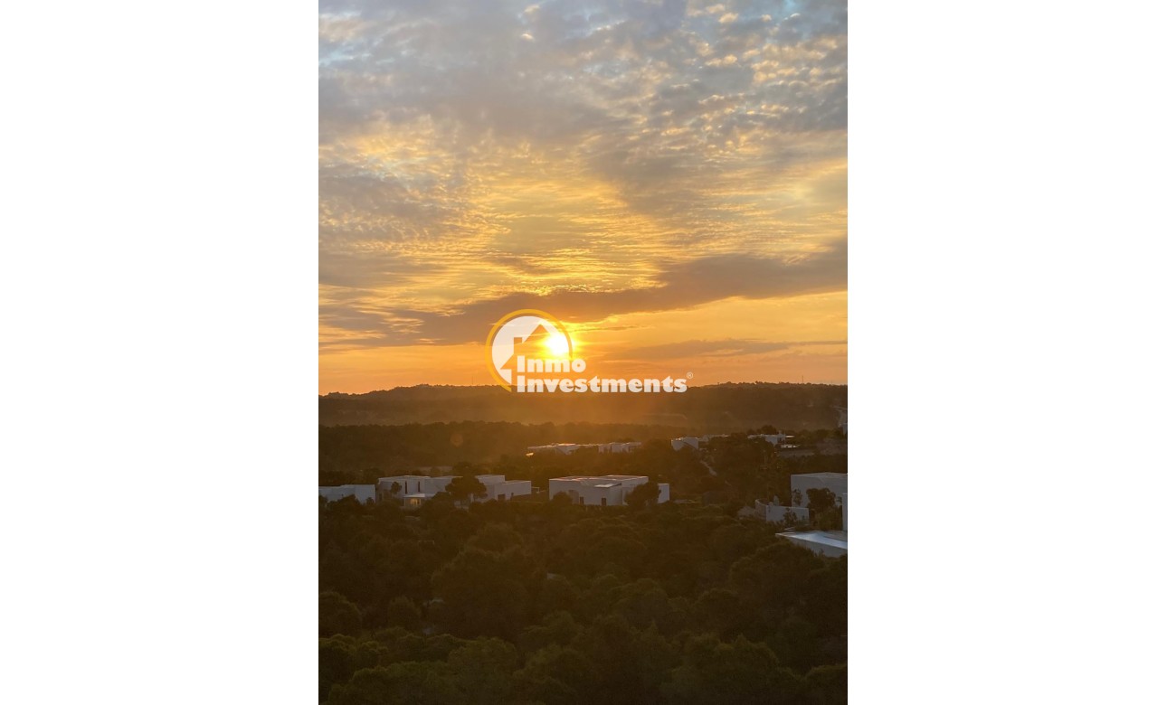 Resale - Apartment - Las Colinas