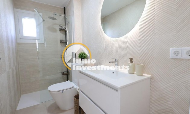 Reventa - Bungalow - Orihuela Costa - La Zenia