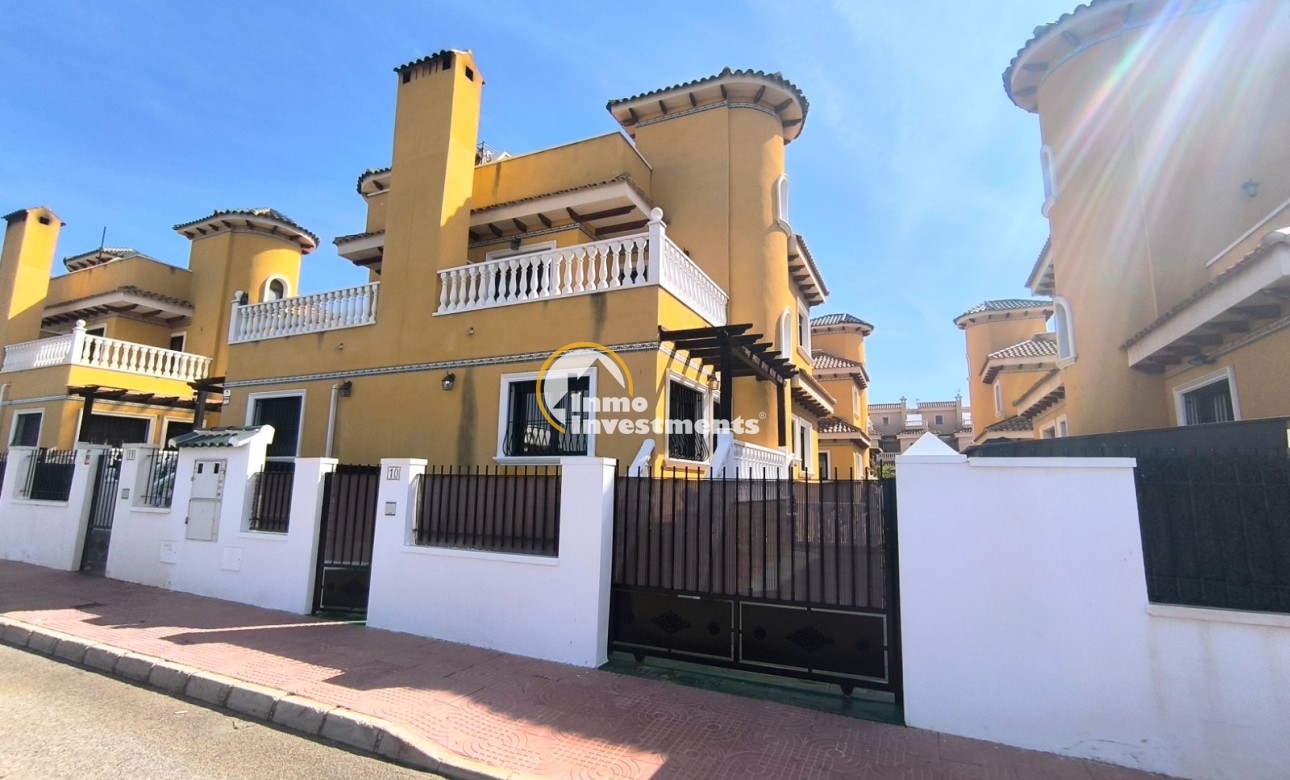 Bestaande bouw - Half vrijstaande villa - Ciudad Quesada